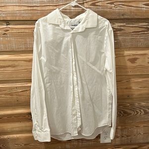 White, long sleeved Goodfellow men’s shirt